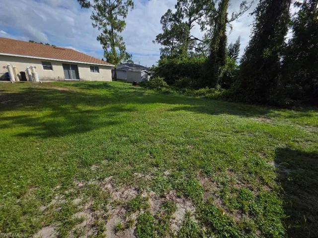 2408 Joe Ave S, Lehigh Acres, Florida 33973