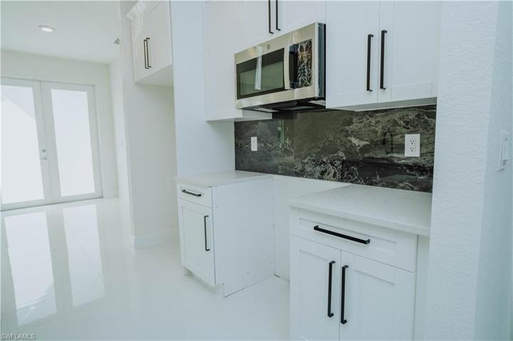 3801 E 10th ST, LEHIGH ACRES FL 33972