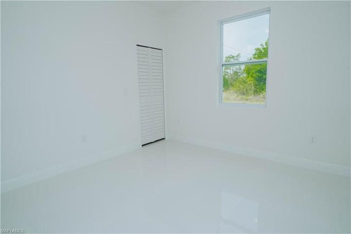 3801 E 10th ST, LEHIGH ACRES FL 33972