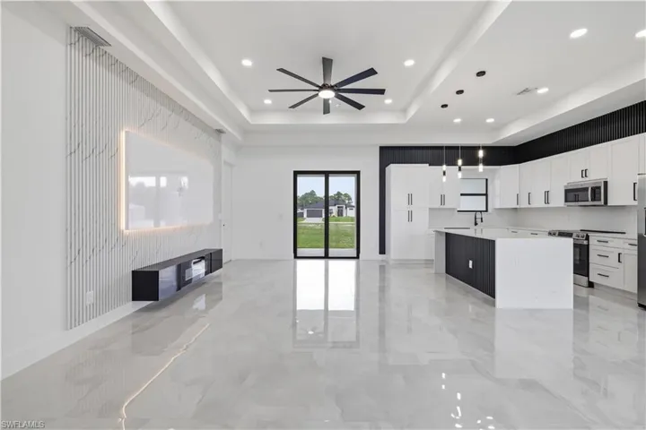 765 Chambers St E, Lehigh Acres, Florida 33974
