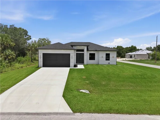 765 Chambers St E, Lehigh Acres, Florida 33974