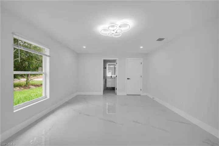174 Blakely Ave S, Lehigh Acres, Florida 33974