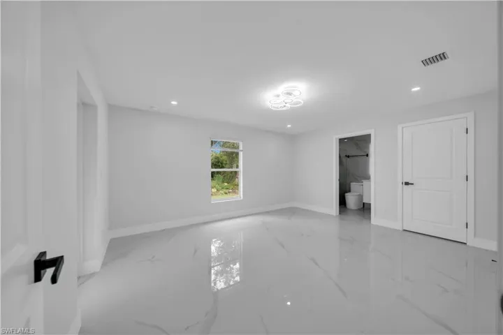 174 Blakely Ave S, Lehigh Acres, Florida 33974