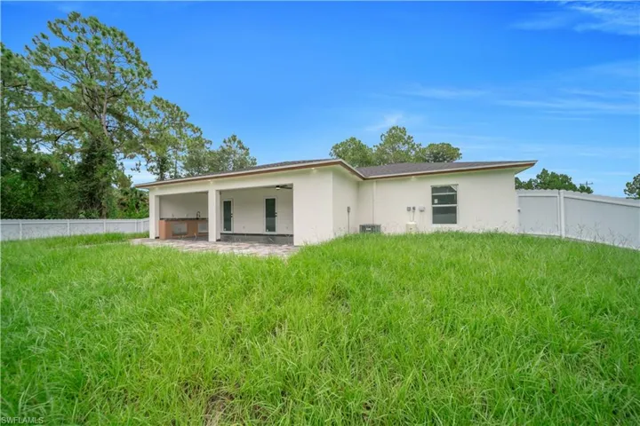 174 Blakely Ave S, Lehigh Acres, Florida 33974