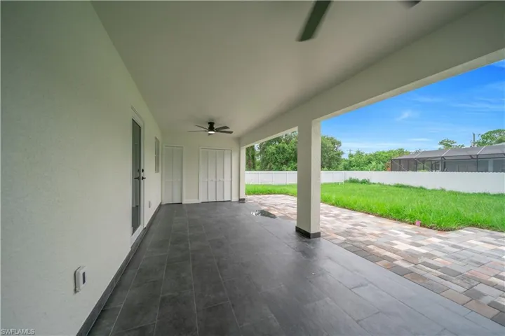 174 Blakely Ave S, Lehigh Acres, Florida 33974