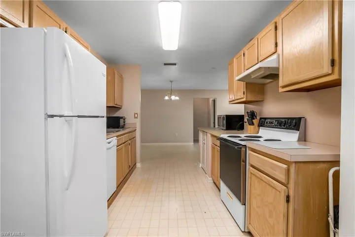 28023 Westbrook Dr, Bonita Springs Fl 34135