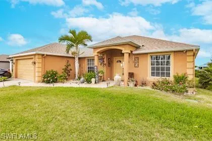 4104 29th ST SW, LEHIGH ACRES FL 33976