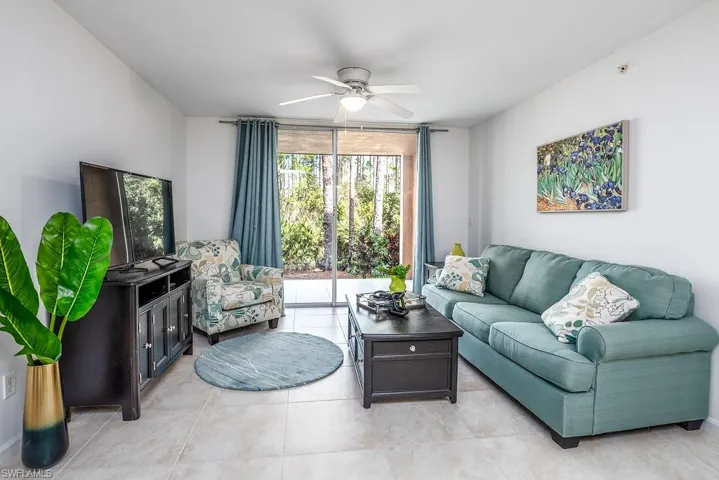 1240 Wildwood Lakes Blvd 104, Naples, Florida 34104