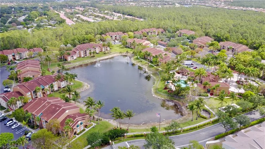 1240 Wildwood Lakes Blvd 104, Naples, Florida 34104