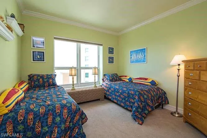 295  Grande  WAY, Naples, FL 34110