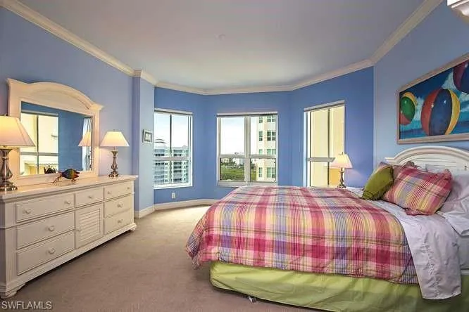 295  Grande  WAY, Naples, FL 34110