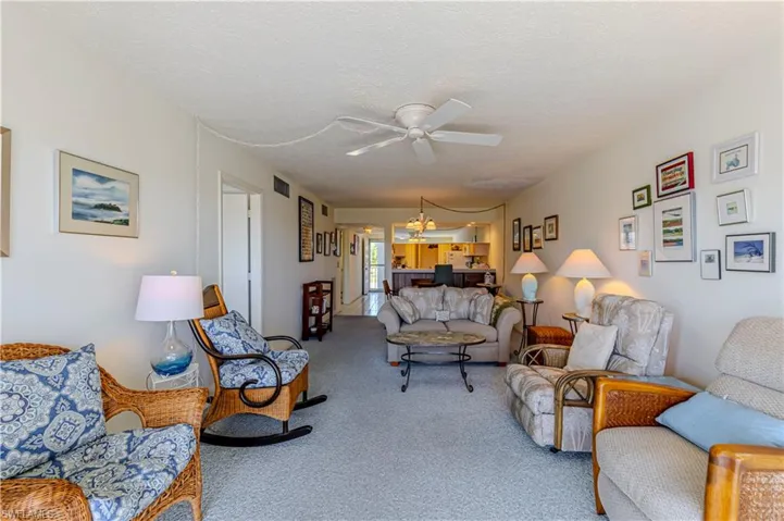 4549 SE 5th  PL, Cape Coral, FL 33904