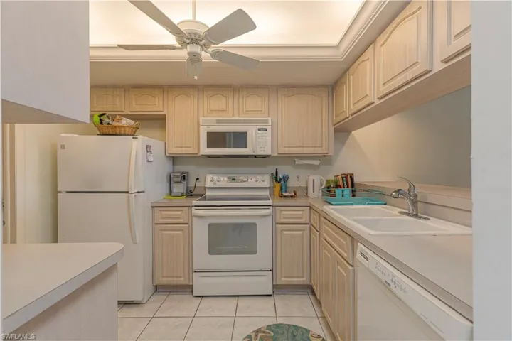 4549 SE 5th  PL, Cape Coral, FL 33904