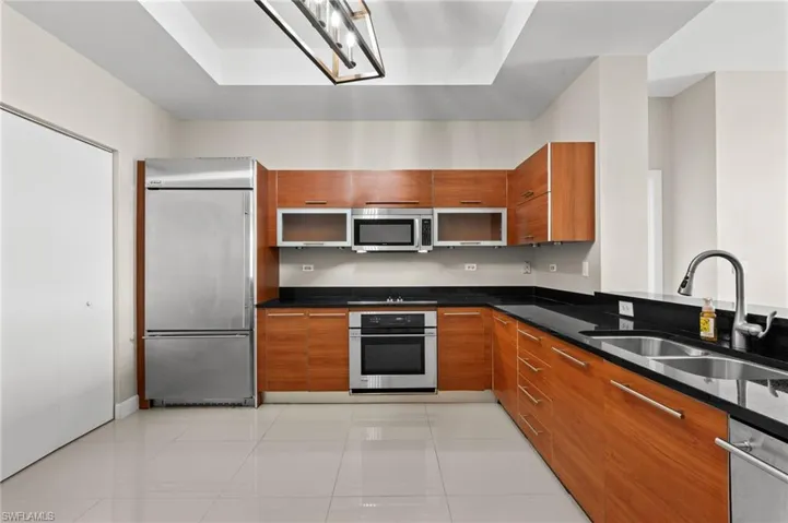 3000 Oasis Grand Blvd 401, Fort Myers, Florida 33916