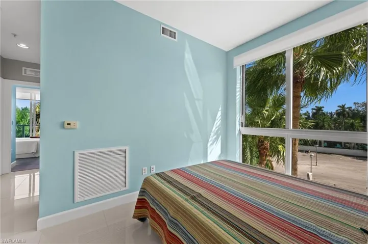 3000 Oasis Grand Blvd 401, Fort Myers, Florida 33916