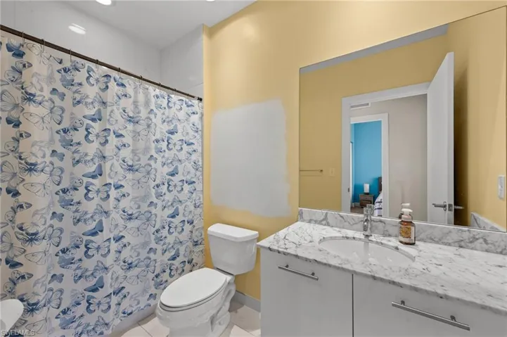 3000 Oasis Grand Blvd 401, Fort Myers, Florida 33916