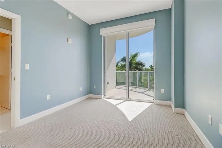 3000 Oasis Grand Blvd 401, Fort Myers, Florida 33916