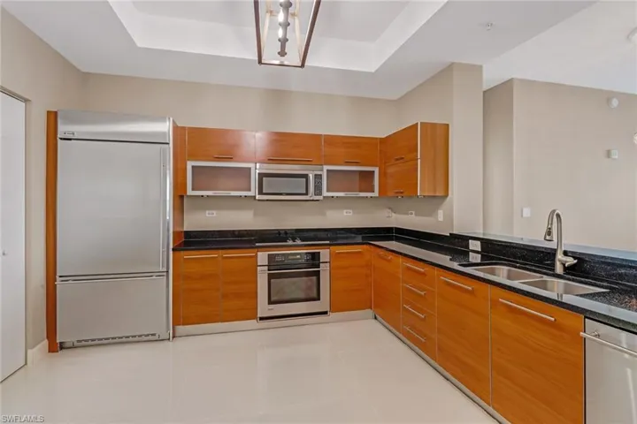 3000 Oasis Grand Blvd 401, Fort Myers, Florida 33916