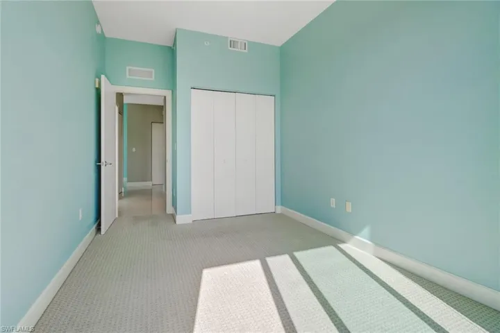 3000 Oasis Grand Blvd 401, Fort Myers, Florida 33916