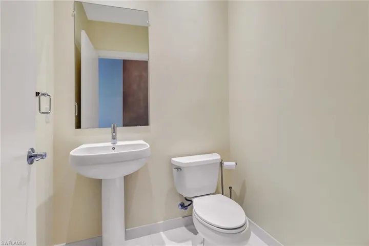 3000 Oasis Grand Blvd 401, Fort Myers, Florida 33916