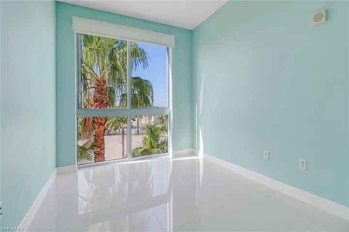 3000 Oasis Grand Blvd 401, Fort Myers, Florida 33916