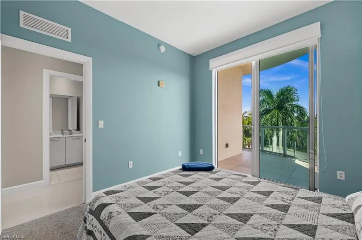 3000 Oasis Grand Blvd 401, Fort Myers, Florida 33916