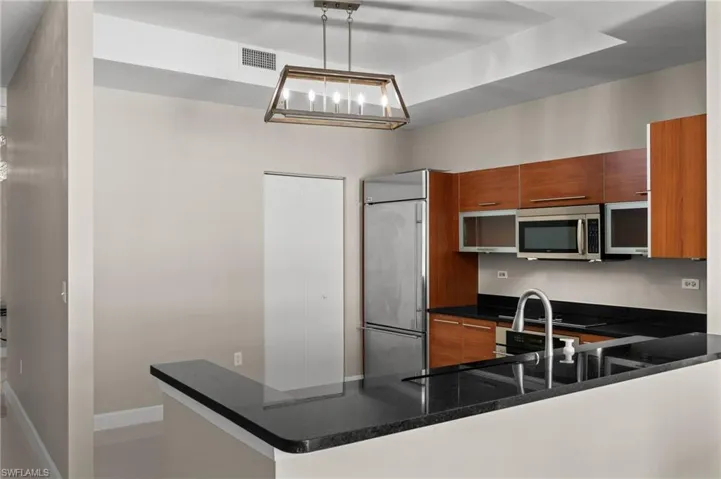 3000 Oasis Grand Blvd 401, Fort Myers, Florida 33916
