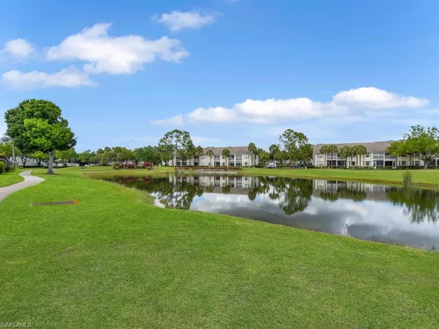 Peaceful Lakefront Setting