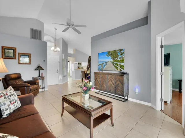 Split Bedroom Floor Plan