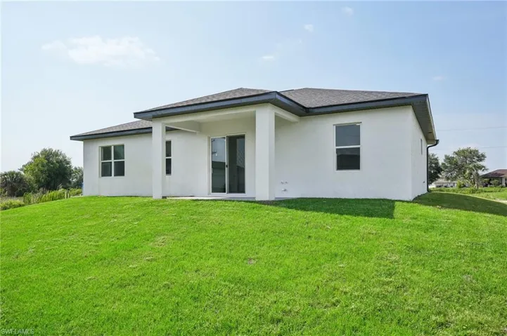 3819  22nd W ST, Lehigh Acres, FL 33971