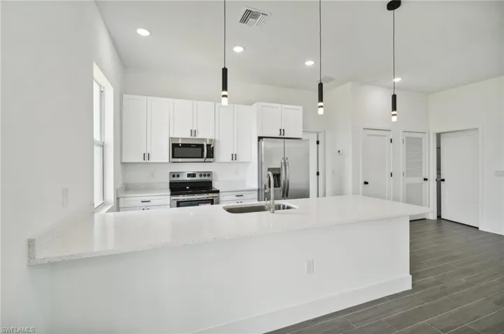 3819  22nd W ST, Lehigh Acres, FL 33971
