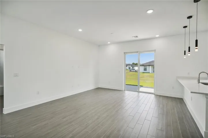 3819  22nd W ST, Lehigh Acres, FL 33971