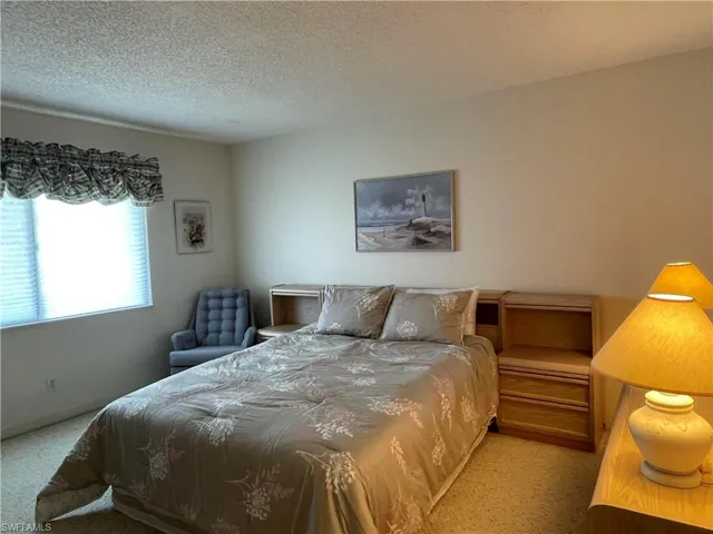 6184  Michelle  WAY, Fort Myers, FL 33919