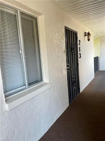 6184  Michelle  WAY, Fort Myers, FL 33919