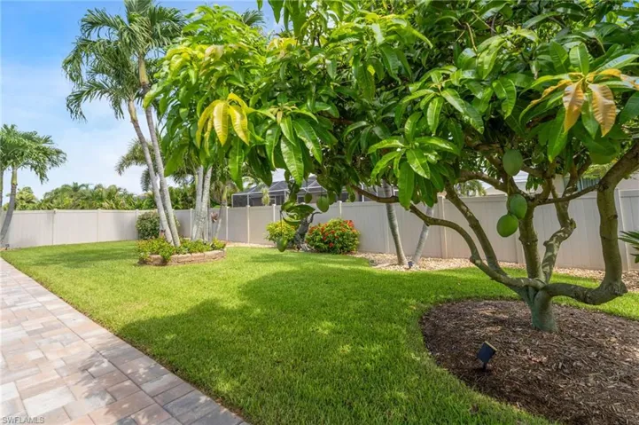 2721 Gleason Pkwy, Cape Coral, Florida 33914