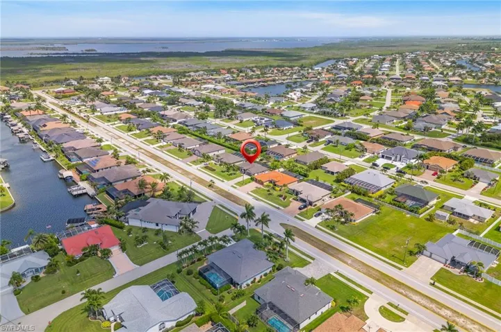 2721 Gleason Pkwy, Cape Coral, Florida 33914