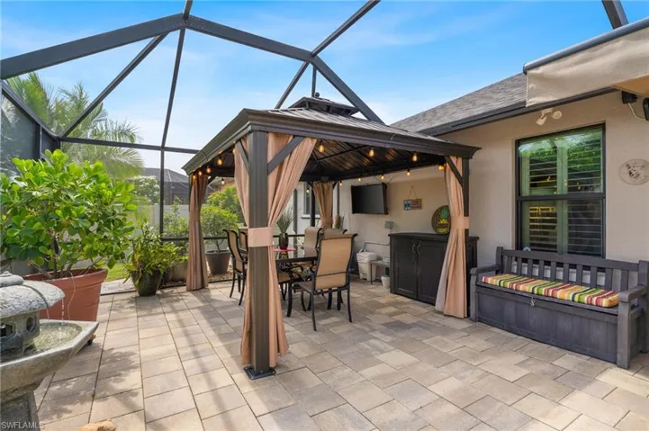 2721 Gleason Pkwy, Cape Coral, Florida 33914