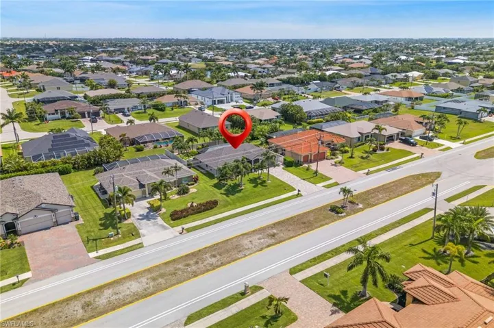 2721 Gleason Pkwy, Cape Coral, Florida 33914