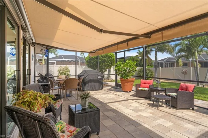 2721 Gleason Pkwy, Cape Coral, Florida 33914