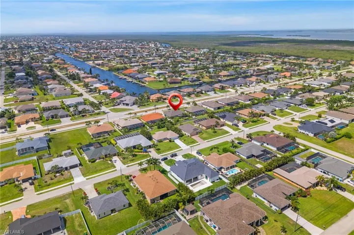 2721 Gleason Pkwy, Cape Coral, Florida 33914