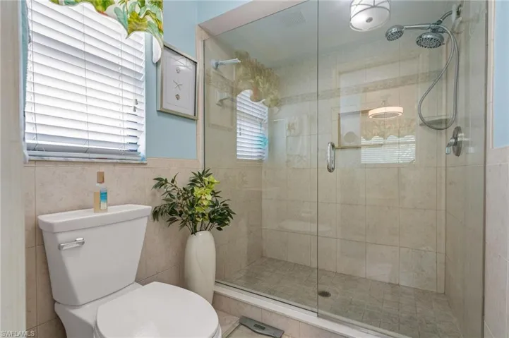 2721 Gleason Pkwy, Cape Coral, Florida 33914