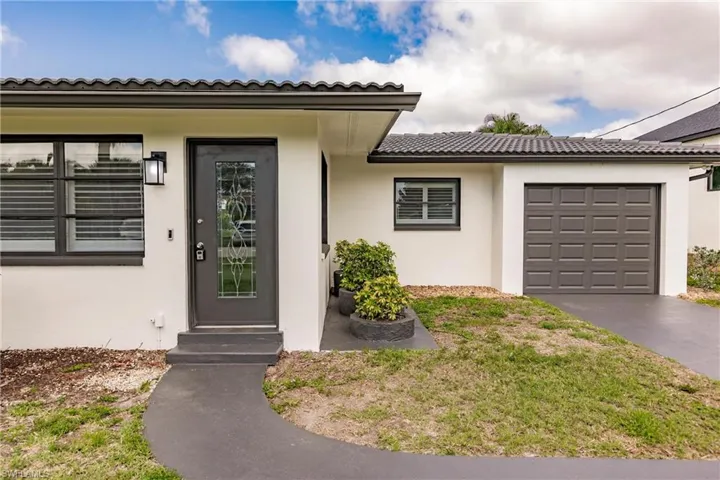5246  Tower  DR, Cape Coral, FL 33904