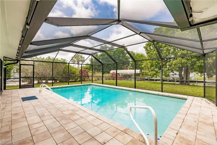 5246  Tower  DR, Cape Coral, FL 33904