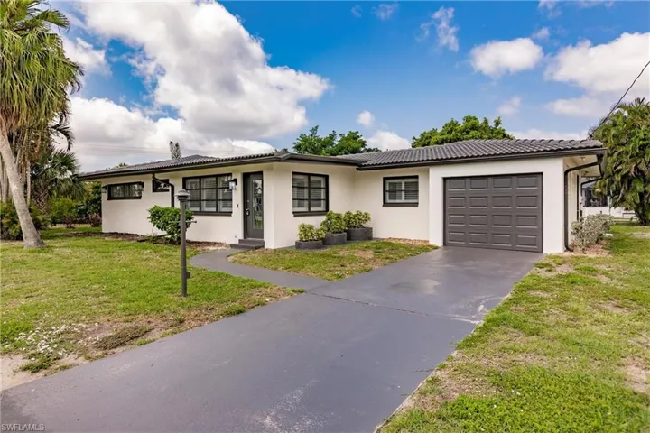5246  Tower  DR, Cape Coral, FL 33904
