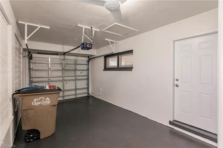 5246  Tower  DR, Cape Coral, FL 33904