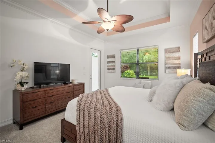 6541  Roma  WAY, Naples, FL 34113
