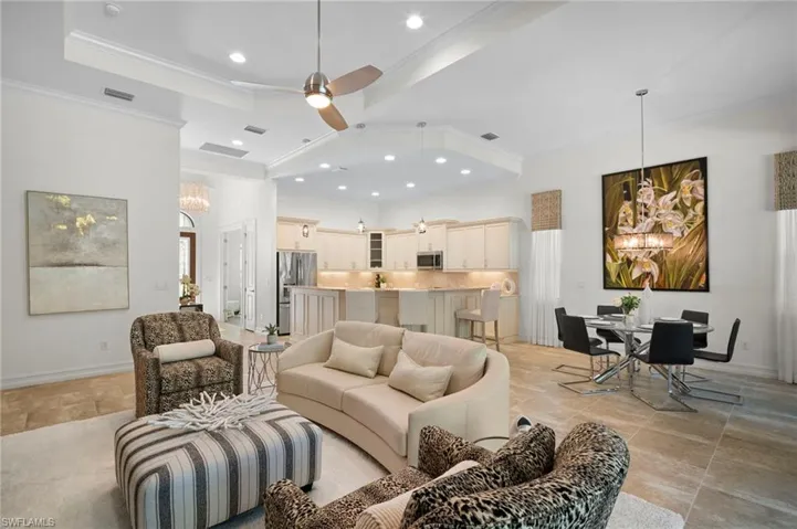6541  Roma  WAY, Naples, FL 34113