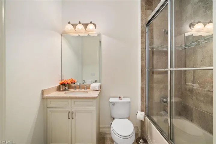 6541  Roma  WAY, Naples, FL 34113