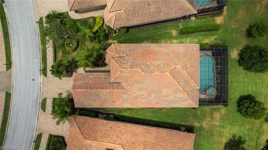 6541  Roma  WAY, Naples, FL 34113