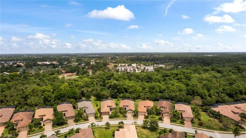 6541  Roma  WAY, Naples, FL 34113